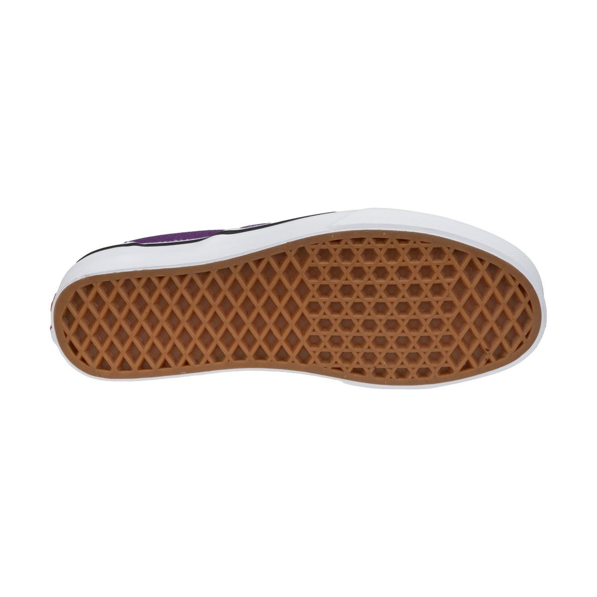 CLASSIC SLIP-ON