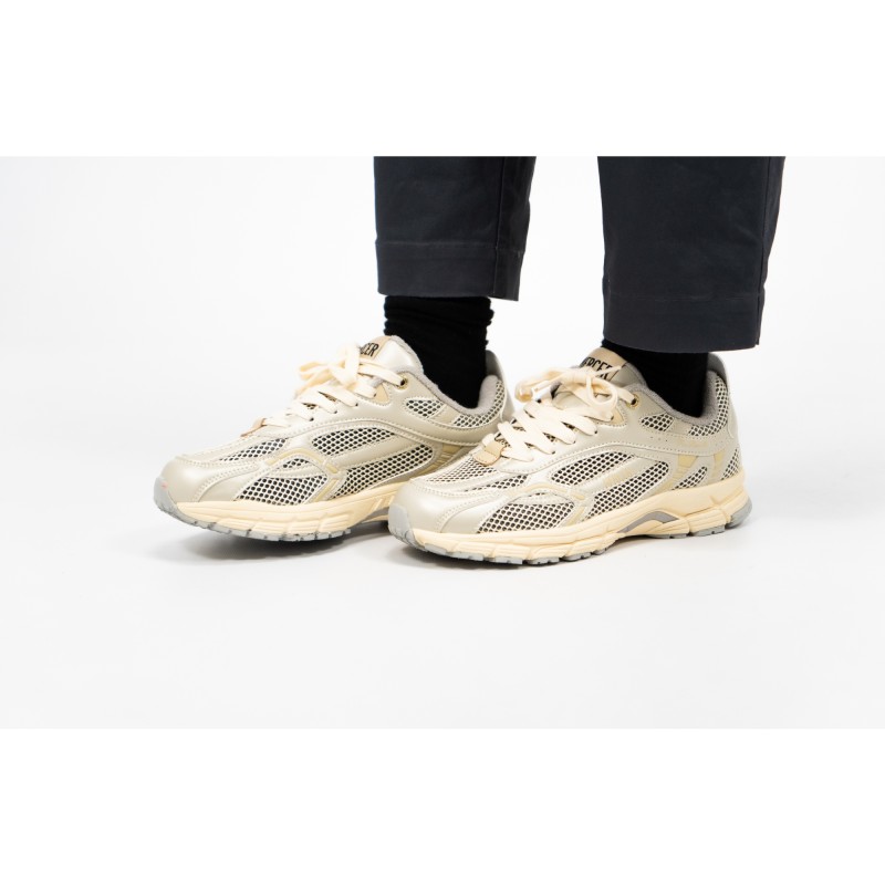 THE RE-RUN CHAMPAGNE 2