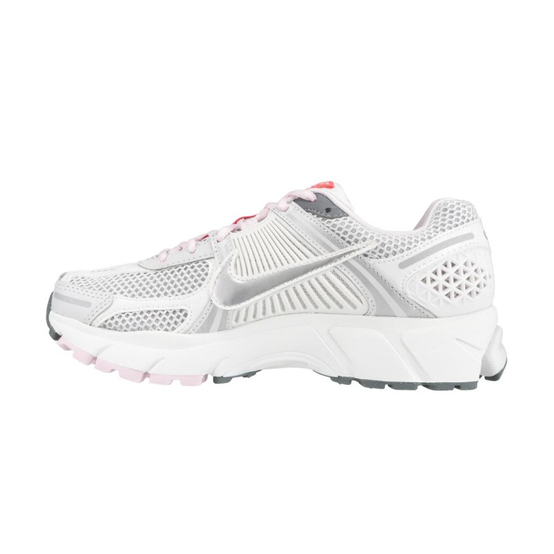 Nike Wmns Zoom Vomero 5 Photon Dust/Summit White/Cool Grey FN3695-001 2