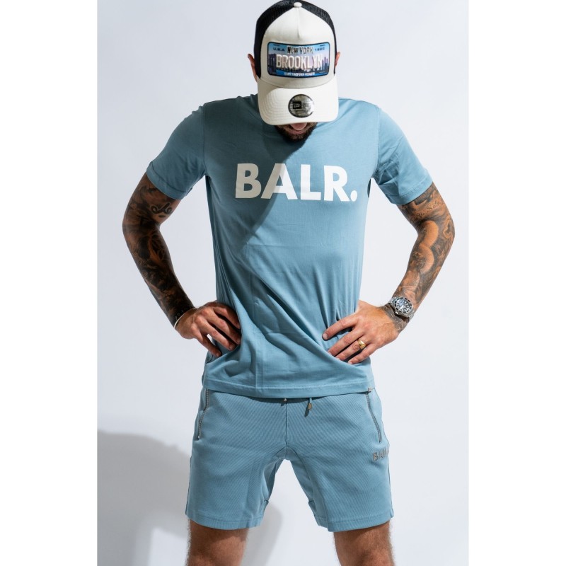 Q-SERIES STRAIGHT SWEAT SHORTS  2